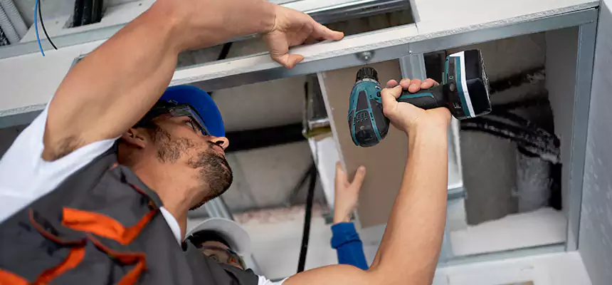 Our Retail Store Duct Cleaning Services in Lakeside, FL
