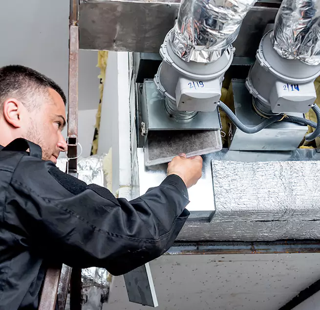 Why Homeowners Businesses Trust Us in Lakeside, FL?